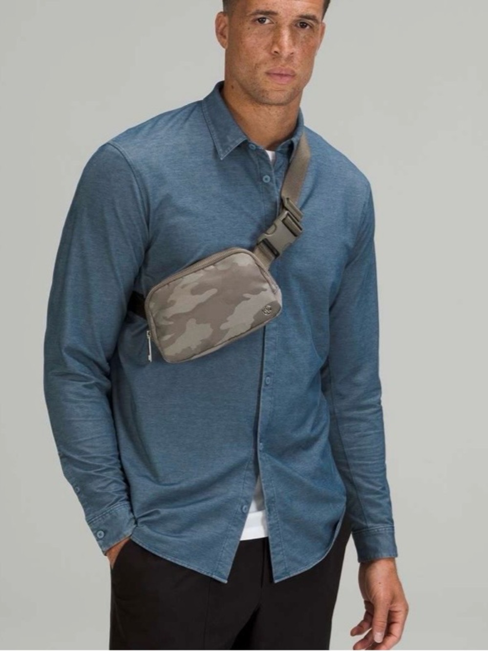 Lululemon Everywhere Belt Bag
Heritage Camo Max Rover White Opal